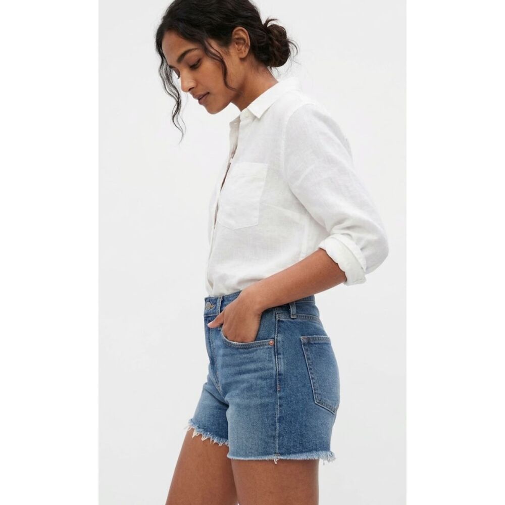 Gap Sky High Rise Cheeky Shorts Cut Off Button Fly Women's Size 4 / 27 Petite